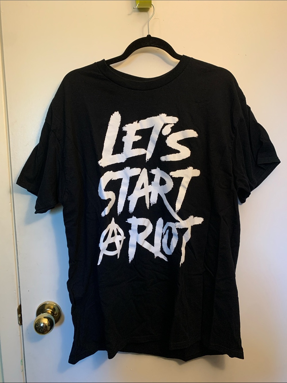 Three Days Grace ‘Let’s Start a Riot’ T-Shirt